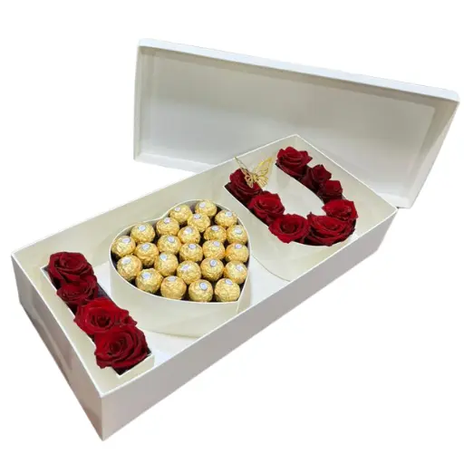 Caja i love you con rosas importadas y bombones rocher